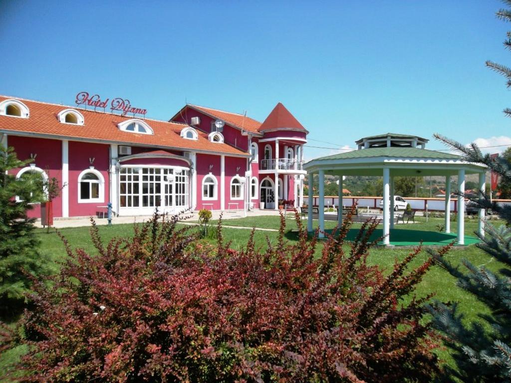 Hotel Dijana Pirot Exteriér fotografie