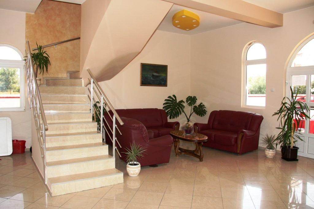 Hotel Dijana Pirot Interiér fotografie