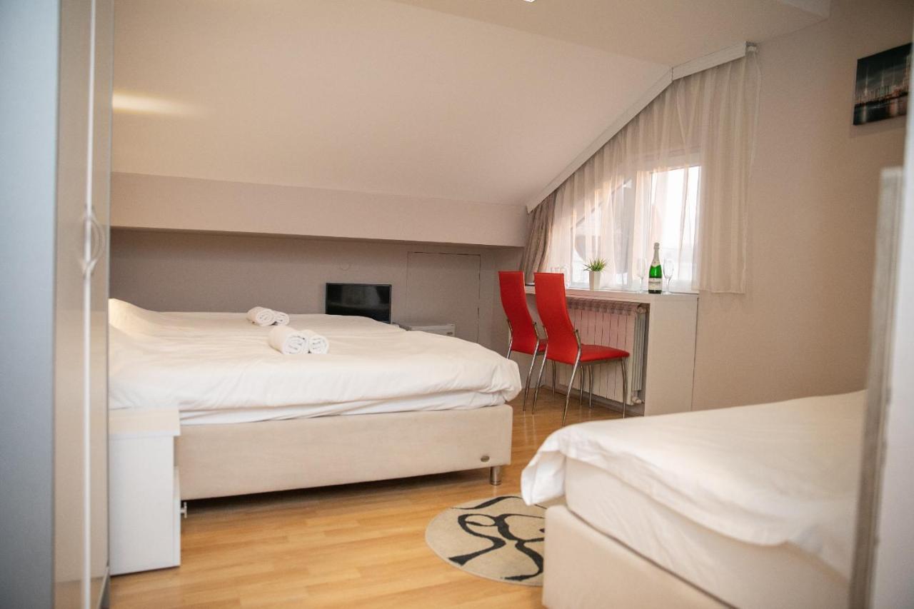 Hotel Dijana Pirot Exteriér fotografie