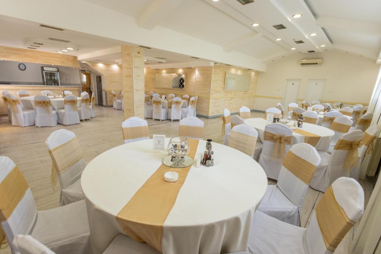 Hotel Dijana Pirot Exteriér fotografie